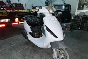Piaggio zip