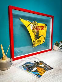 frammento di paraurti Challenge Ferrari - Pirelli