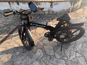 Engwe x26 nera, doppia batteria, freni idraulici