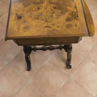 TAVOLINO IN RADICA