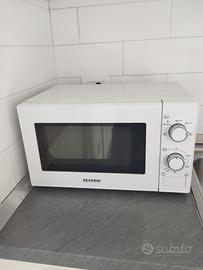 Forno microonde 