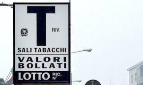 Tabaccheria edicola aggi 280000