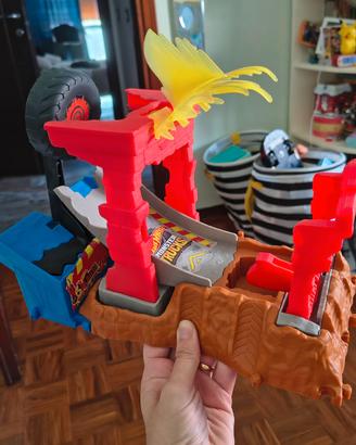 Hot wheels Monster truck