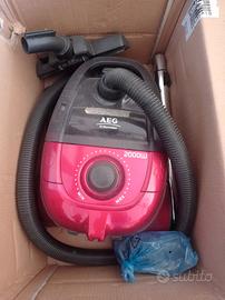 aspirapolvere AEG Electrolux 2000 Watt oColombina 