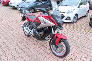 Honda NC 750X FULL 15.000 KM PARI AL NUOVO