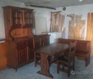 credenza legno massello con tavolo cassapanca 