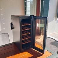 Cantinetta Vino I&W 12 Bottiglie - Design Moderno