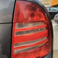 SKODA SUPERB 2004 - STOP POSTERIORE DESTRO