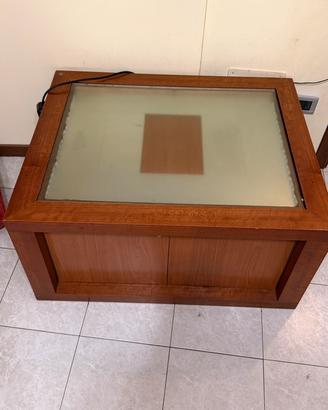 Cassapanca a misura in legno con vetro satinato