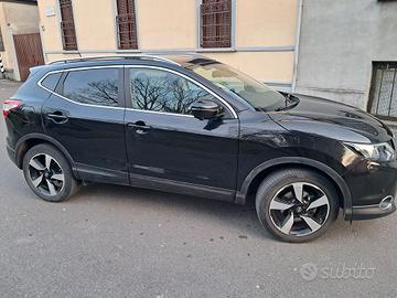 Nissan  Qashqai  DIG-T Tekna  1.2   116 CV
