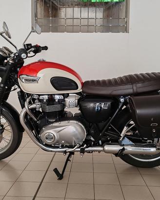 TRIUMPH BONEVILLE T100