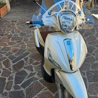 Piaggio Beverly 300