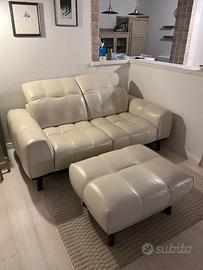Divano due posti in pelle + puff