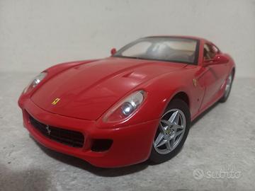 Modellino Hot Wheels Ferrari 599 GTB Fiorano 1/18