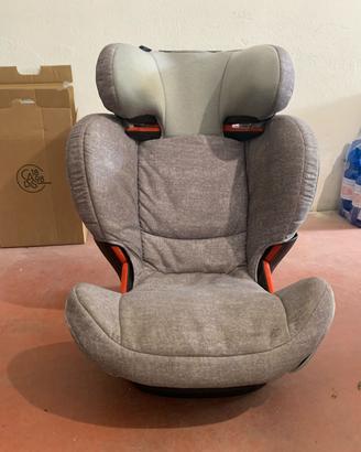 SEGGIOLINO AUTO PER BAMBINO/A 