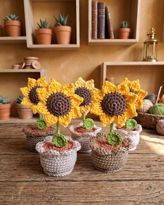 Girasole all'uncinetto, circa 13x6cm 
