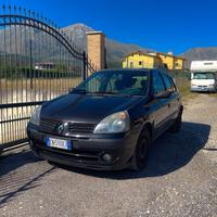 RENAULT Clio 1.2 cat 5 porte Access Authentique