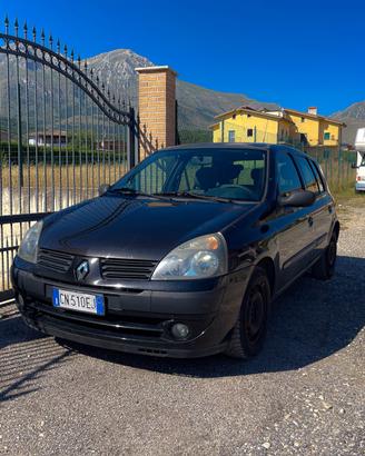 RENAULT Clio 1.2 cat 5 porte Access Authentique