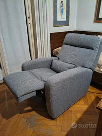 poltrona movimento relax elettrico GACCIOLA