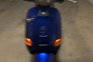 vespa et2