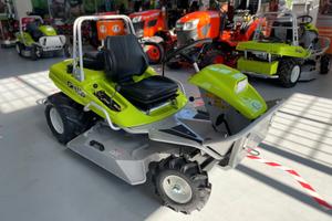 Tarttorino trinciaerba Grillo Climber 8.22 pronta 