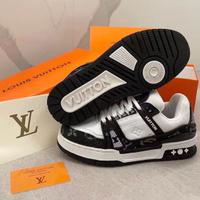 Sneakers Louis Vuitton- Stile sportivo Luxury