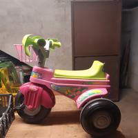 Triciclo da bambina