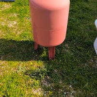 Serbatoio a membrana verticale Varem