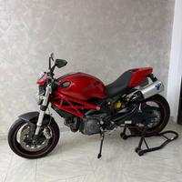 Ducati monster 696+