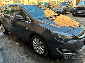 Opel Astra sport tourer 1.6 diesel