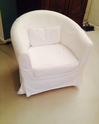 Poltrona in tessuto bianco modello Tullsta di IKEA