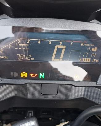 HONDA  NC 750X  DCT (cambio automatico) 2020