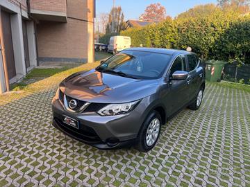 Nissan Qashqai 1.5 dCi Visia