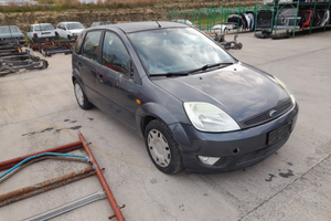 Ford fiesta 1.4 td 2004 ricambi