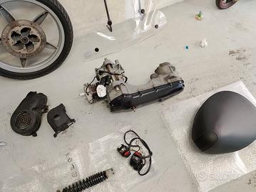 ricambi scarabeo 50 2t