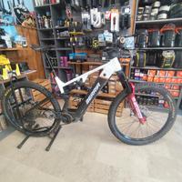 Berria Stratos HPR S1000 T-type large DEMO