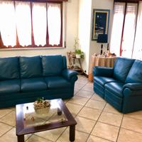 Divani Natuzzi vera pelle blu – Set 2 + 3 posti