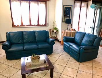 Divani Natuzzi vera pelle blu – Set 2 + 3 posti