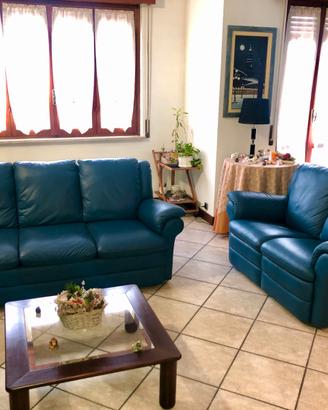 Divani Natuzzi vera pelle blu – Set 2 + 3 posti