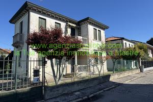 Casa singola a Venezia - Mestre