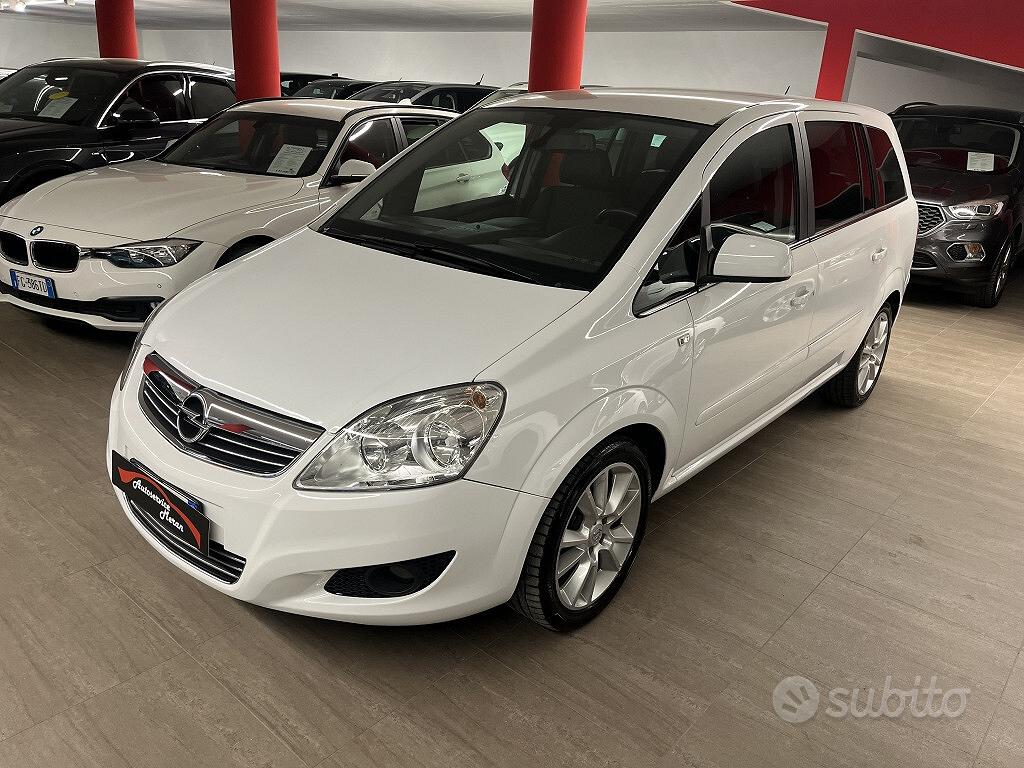Opel Zafira 2ª serie