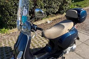 Vespa 150 lx i.e.
