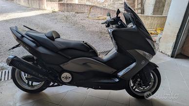 SCOOTER YAMAHA T-MAX