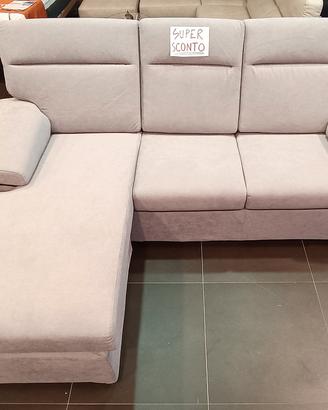 Divano con Penisola Modello 237 nuovo in negozio 