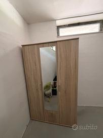 Armadio 3 Ante con Specchio Rovere Chiaro 🚪