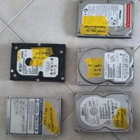 N. 5 hard disk 3.5" Ata - IDE e SATA
2 dischi SATA