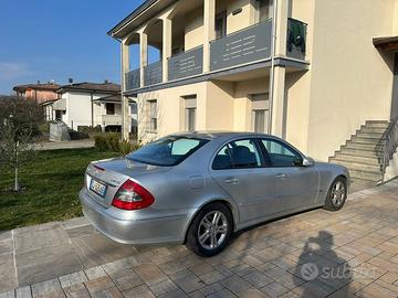 Mercedes E220 evo avantgarde