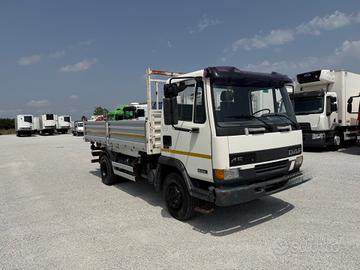 Daf 45.180 ribaltabile trilaterale con rampe