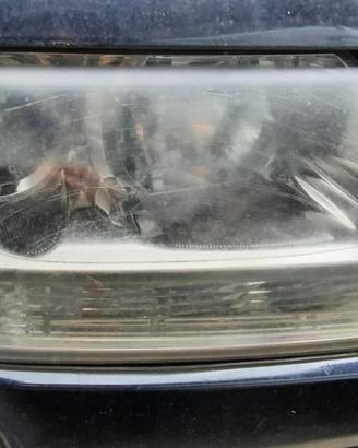 SUZUKI VITARA 2008 - FARO ANTERIORE DESTRO