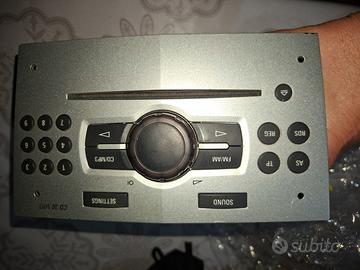 Autoradio stereo lettore CD MP3 Opel Corsa D 5P 1.